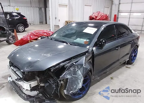 2019 Audi Rs 3 2.5T z USA, uszkodzony, nr VIN WUABWGFF0KA905933